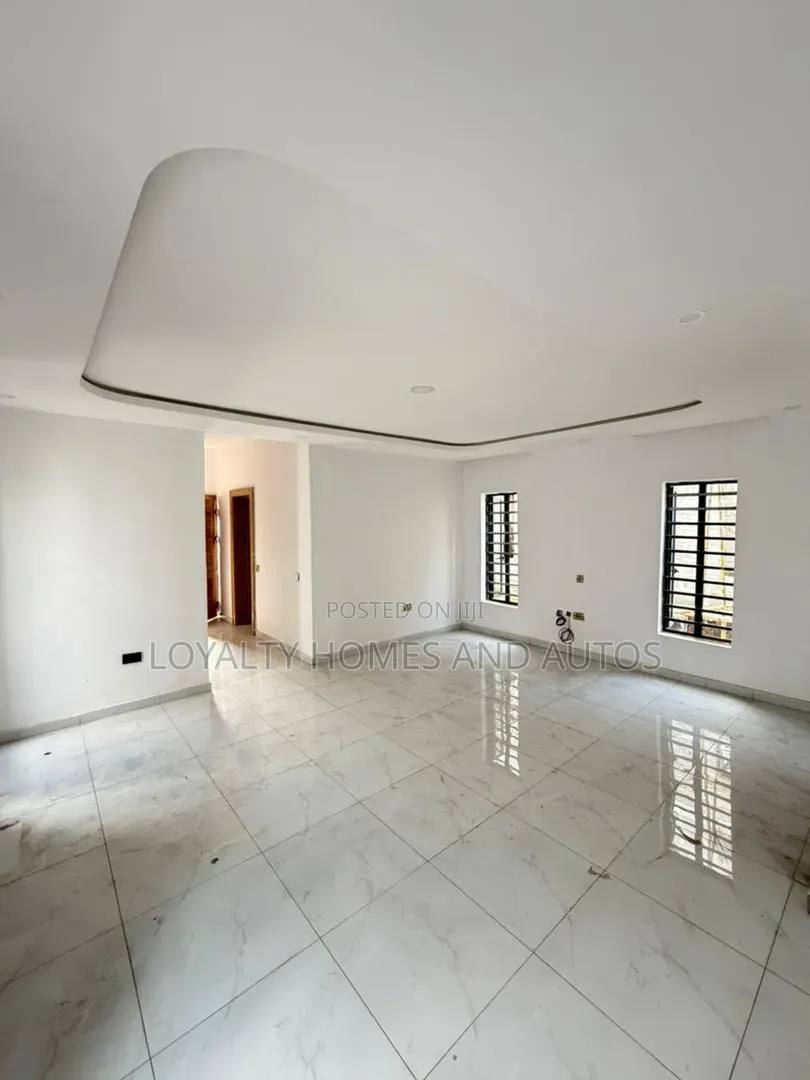 4bdrm Duplex in Fagba for sale in Fagba