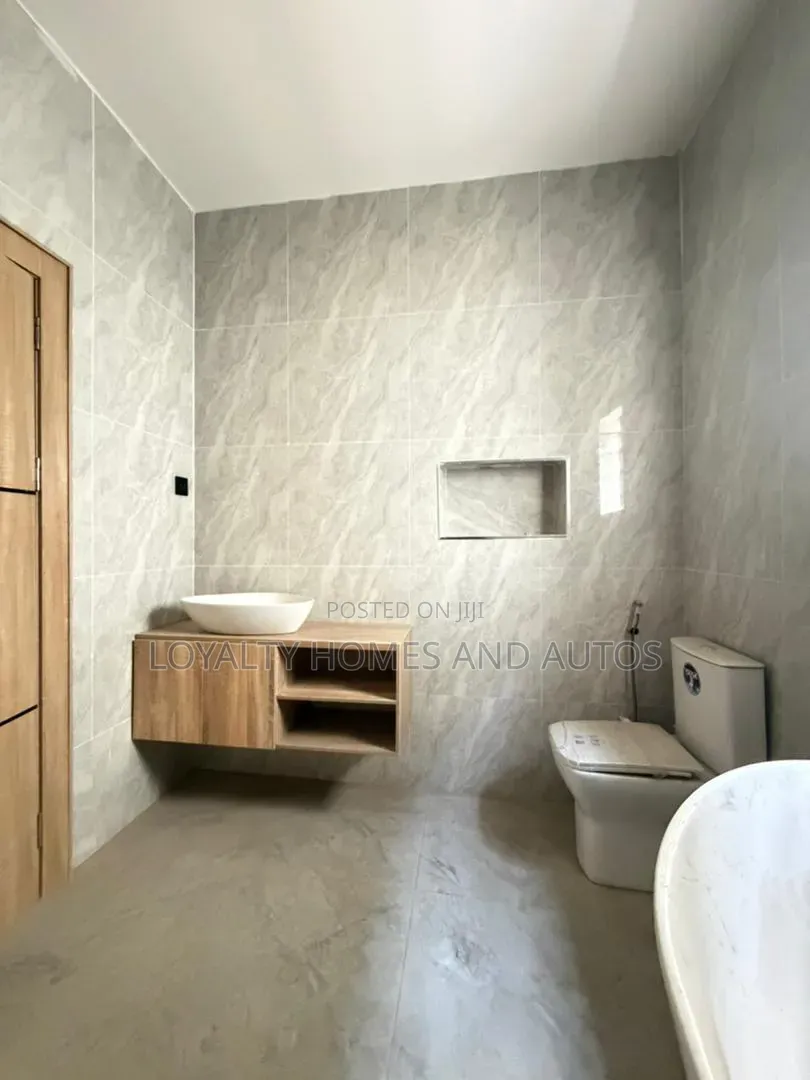 4bdrm Duplex in Fagba for sale in Fagba
