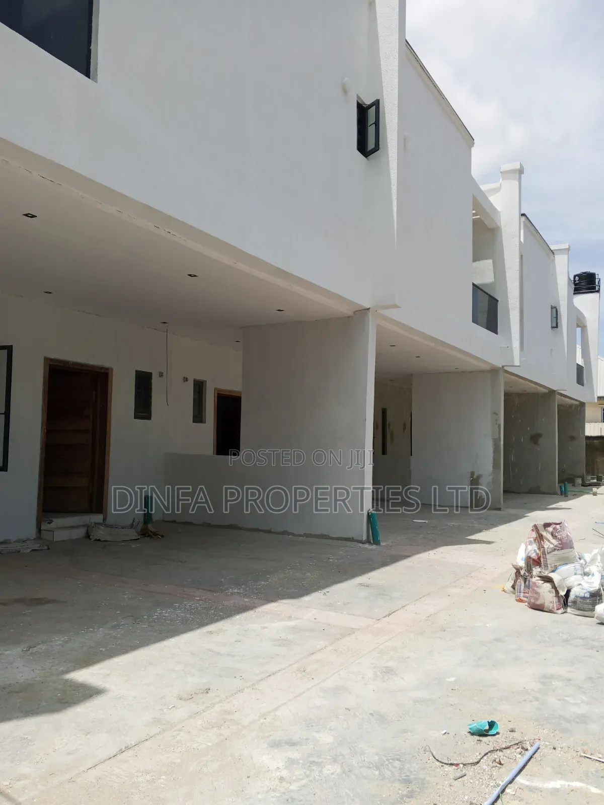 3bdrm Duplex in Thomas Estate Ajah for sale in Thomas Estate