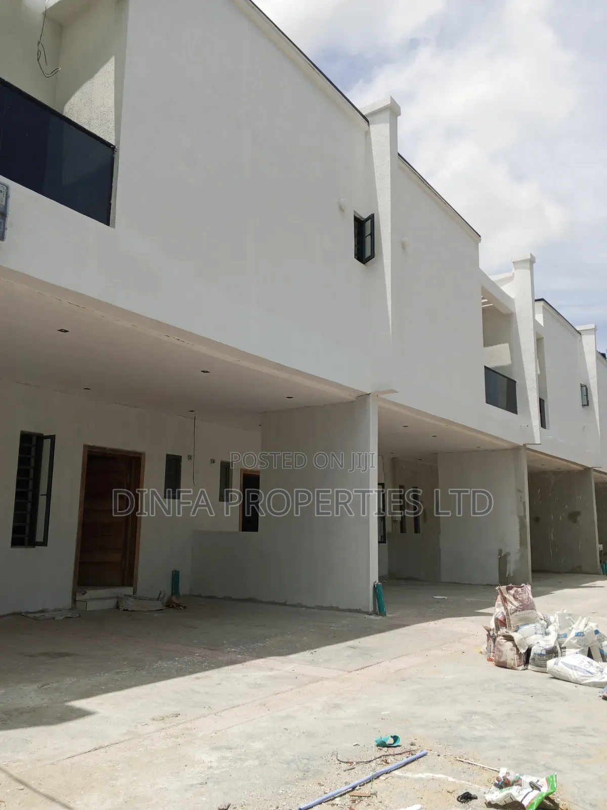 3bdrm Duplex in Thomas Estate Ajah for sale in Thomas Estate