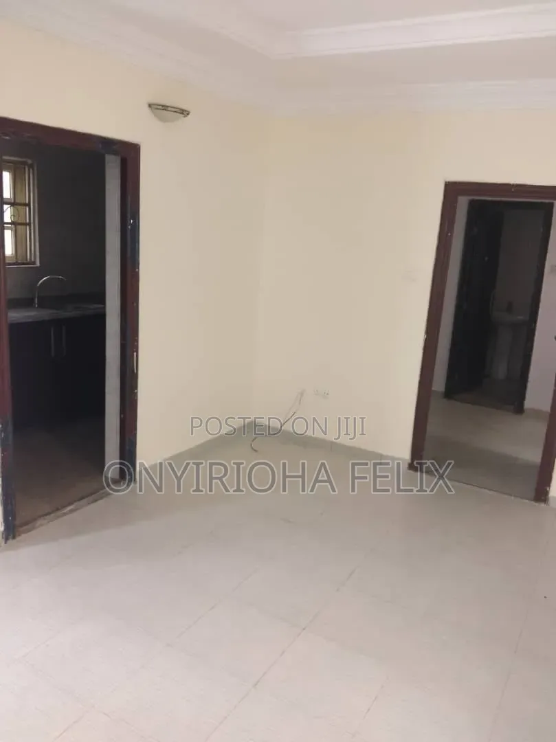 1bdrm Room & Parlour in Gwarinpa 6Th Avenue, Life Camp for rent in Life Camp