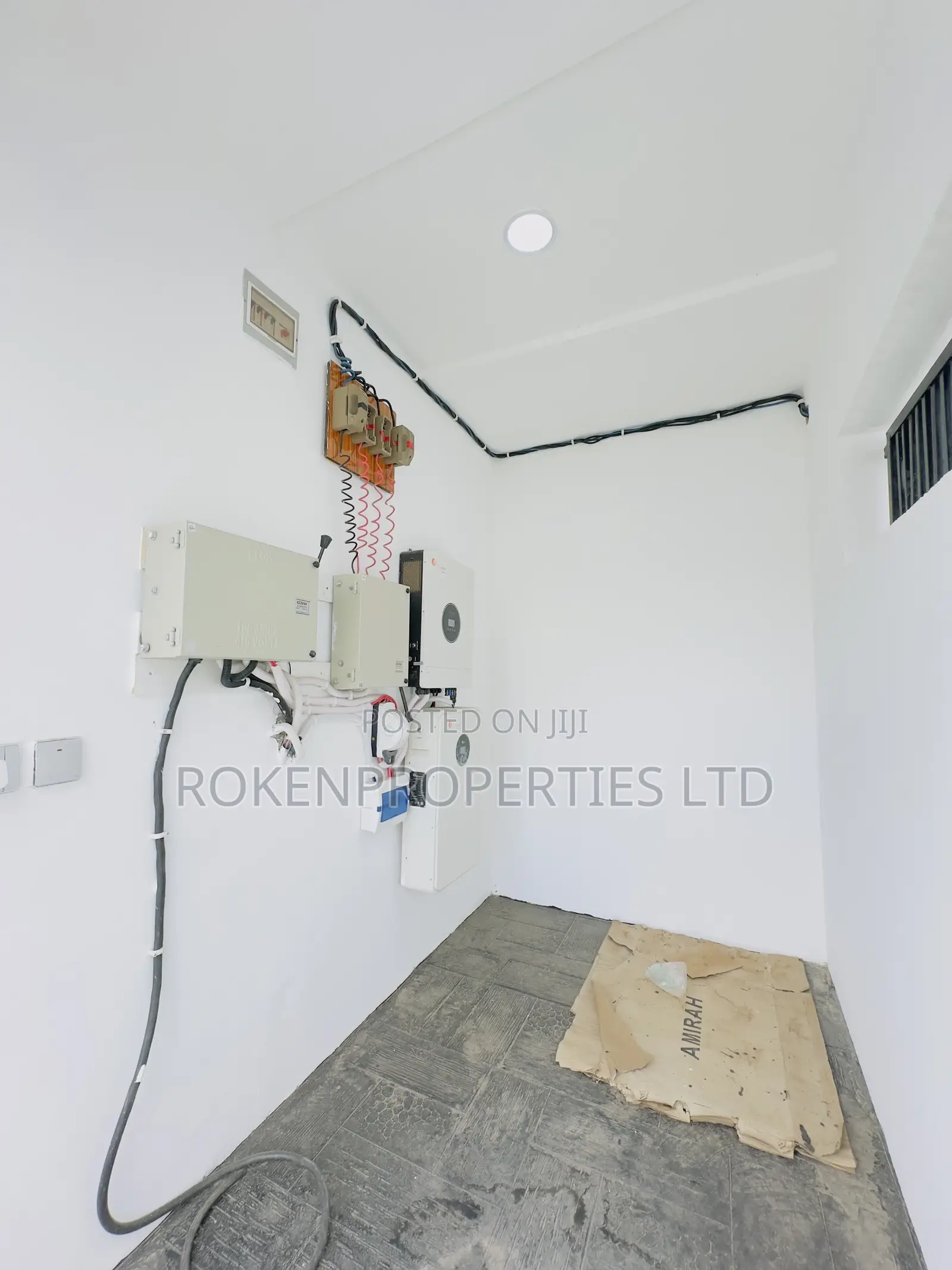 5bdrm Duplex in Oluyole Estate for sale in Oluyole Estate