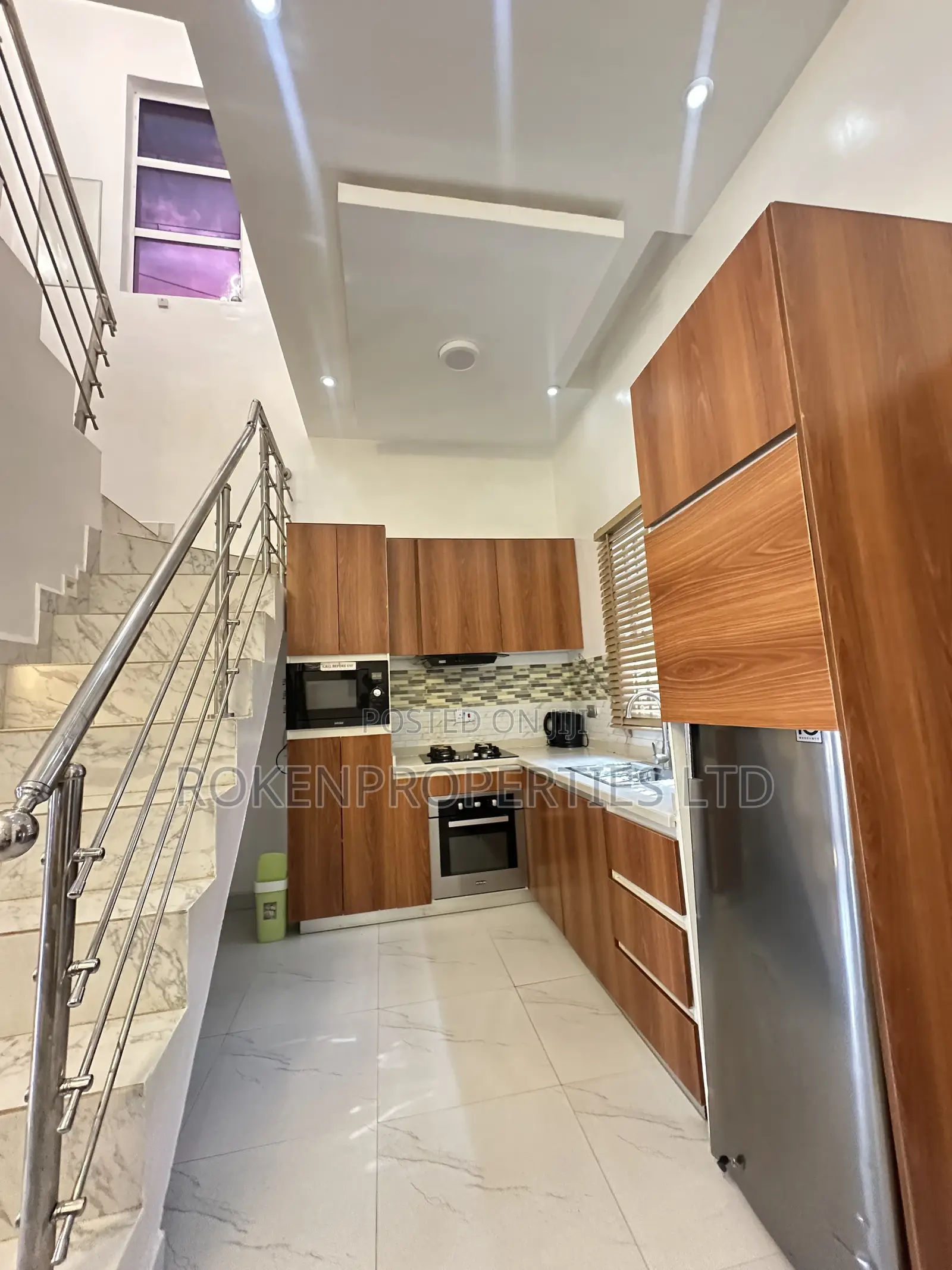 Furnished 2bdrm Duplex in Oluyole Estate for sale in Oluyole Estate