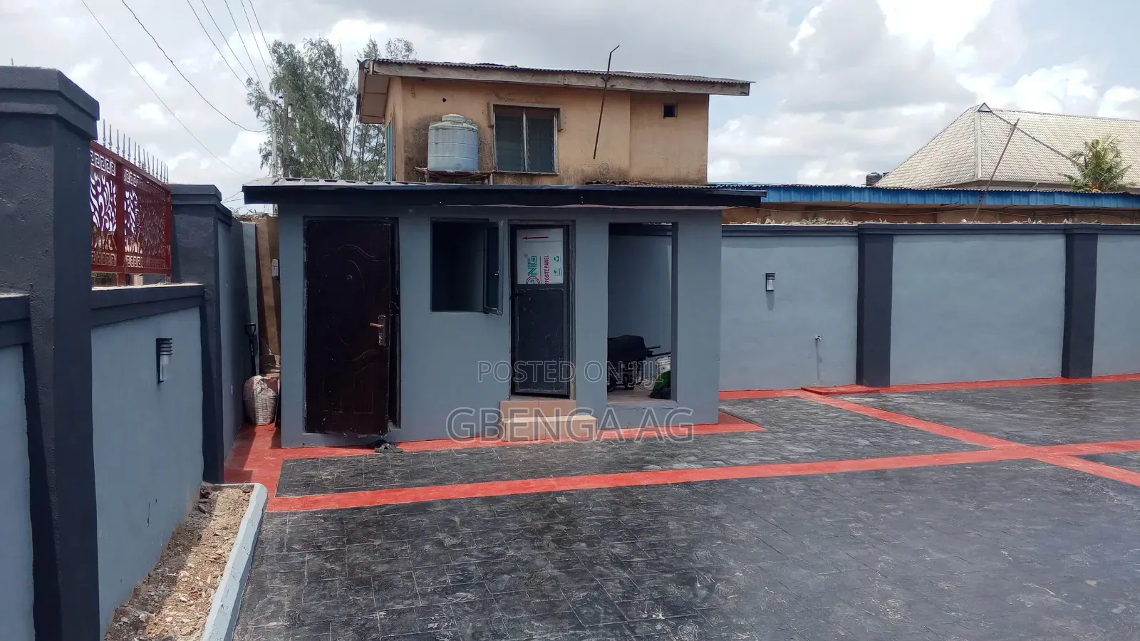 Furnished 5bdrm Duplex in Unique Estate, Alimosho for sale in Alimosho