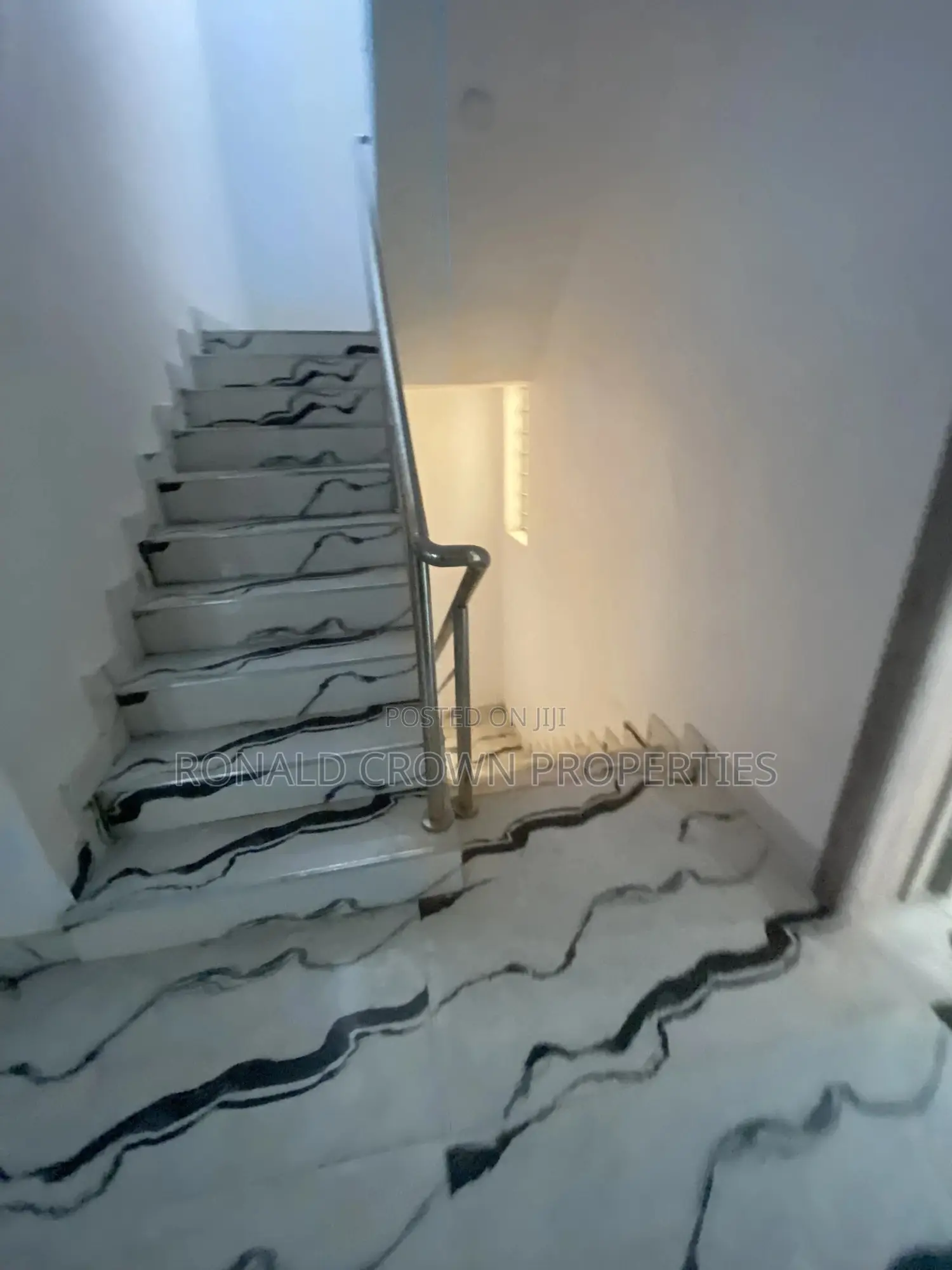 5bdrm Duplex in Ago Palace for rent in Ago Palace