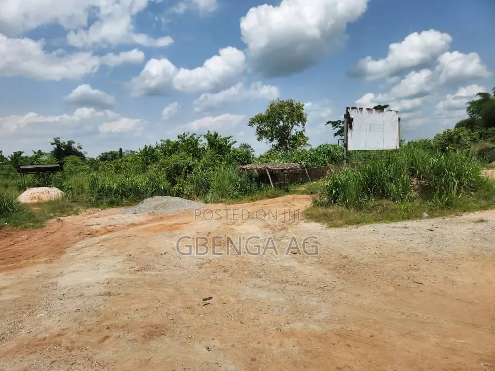 Plots of Land for Sale at Eleworo Ofada via Mowe in Obafemi-Owode