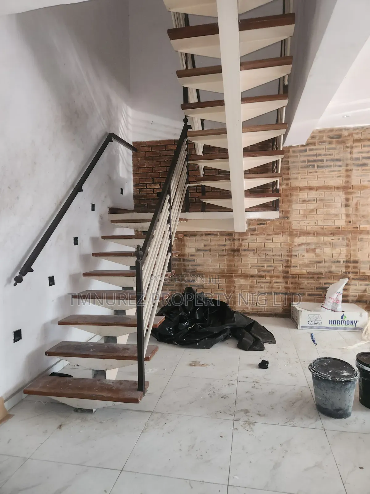 3bdrm Apartment in Osapa london for rent in Osapa london