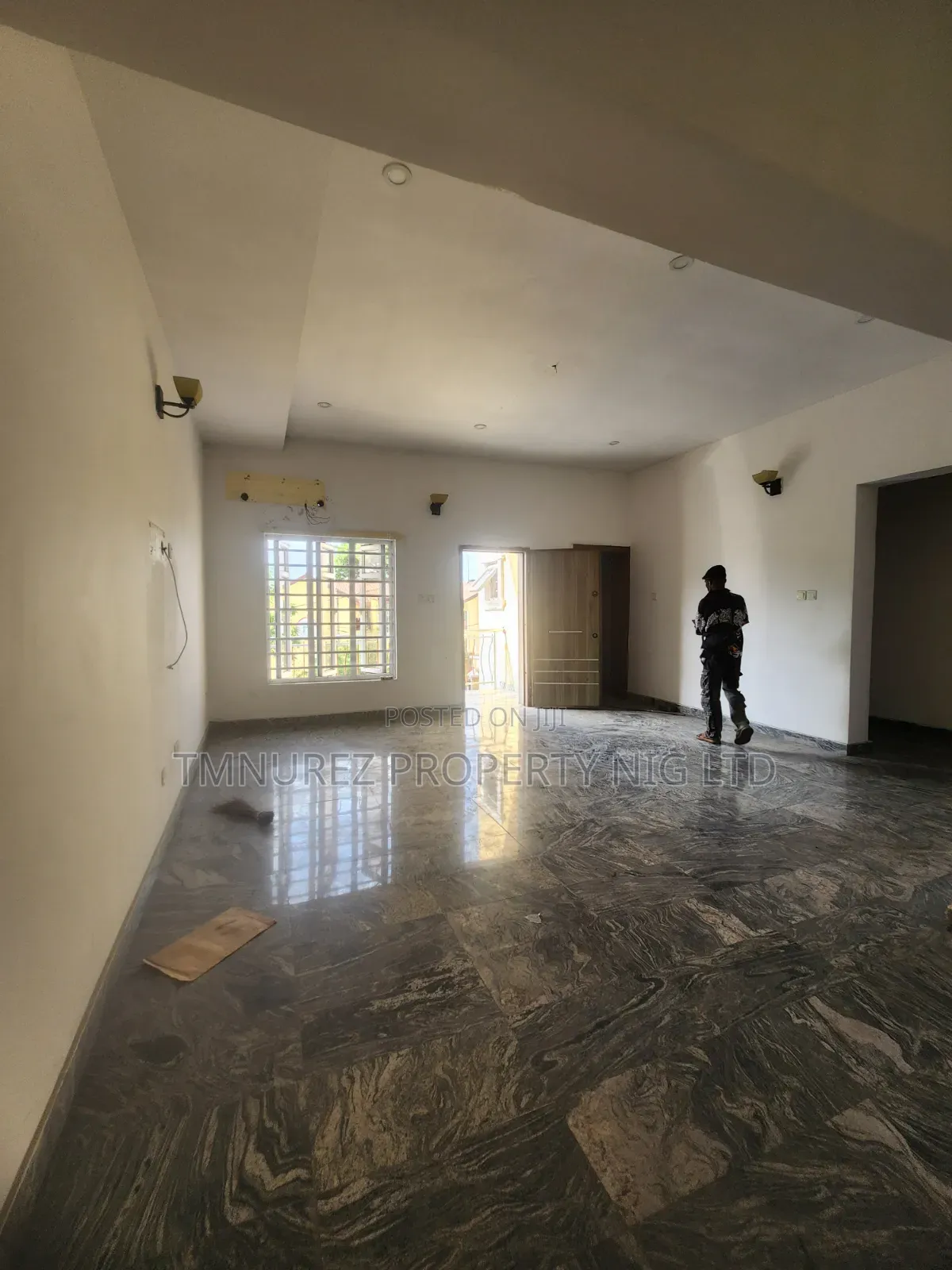 2bdrm Apartment in Lekki Phase 1 for rent in Lekki Phase 1