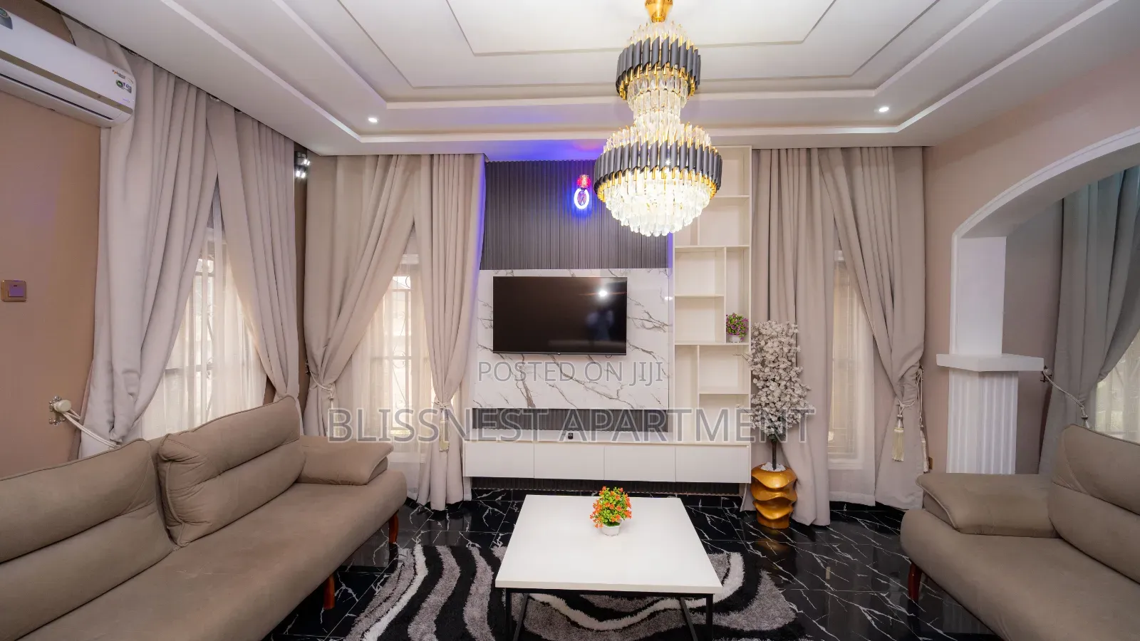 1 Bedroom - Luxury, Smimming Pool, Airport Pickup, Free Wifi in Lugbe District