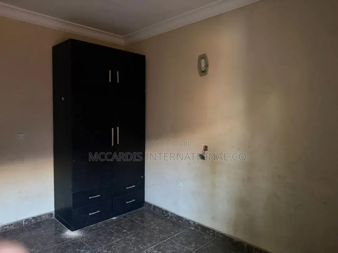 3bdrm Duplex in Gowon, Estate Egbeda for sale in Egbeda / Egbeda
