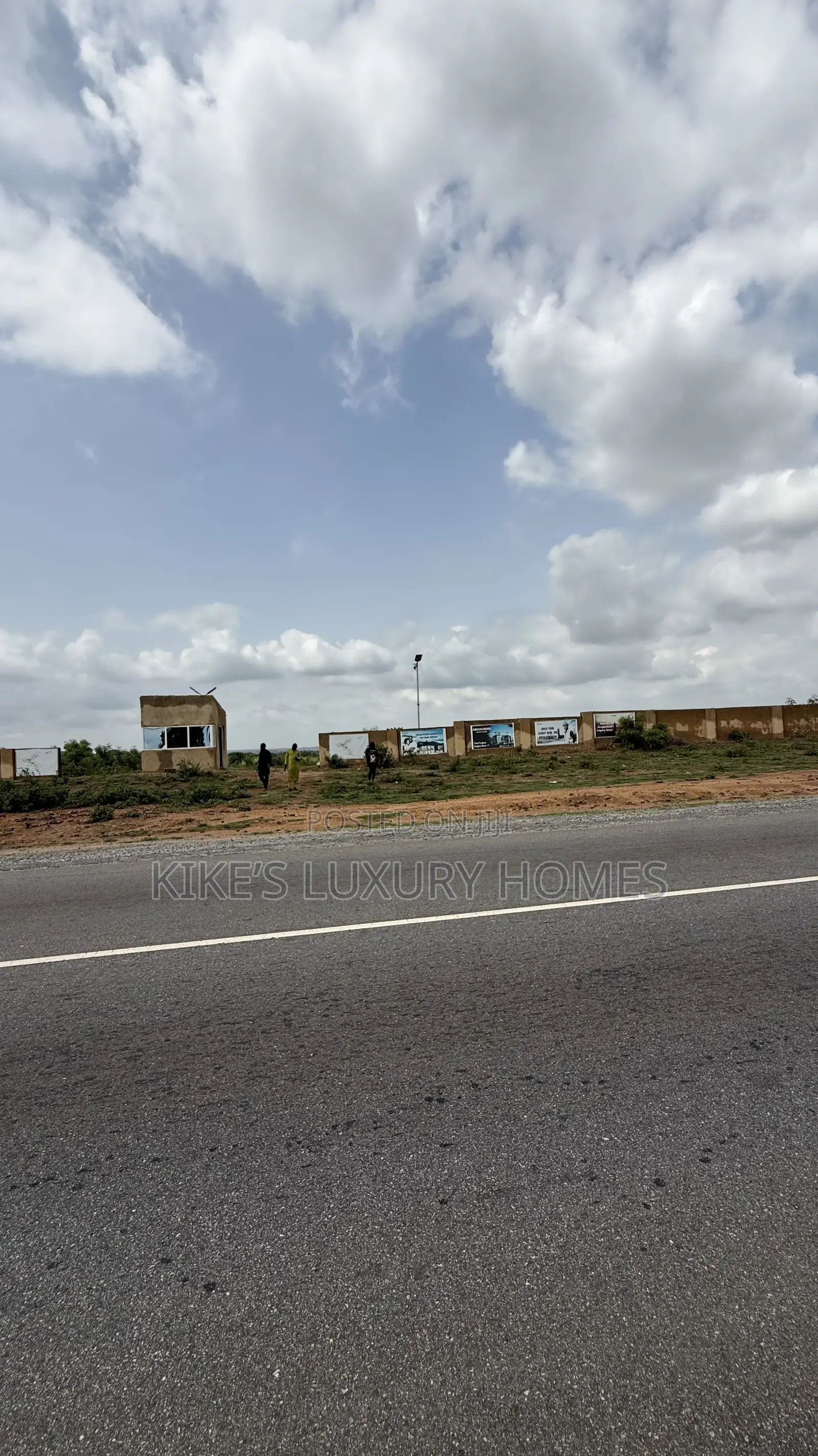 Acres of Land for Sale in Moniya