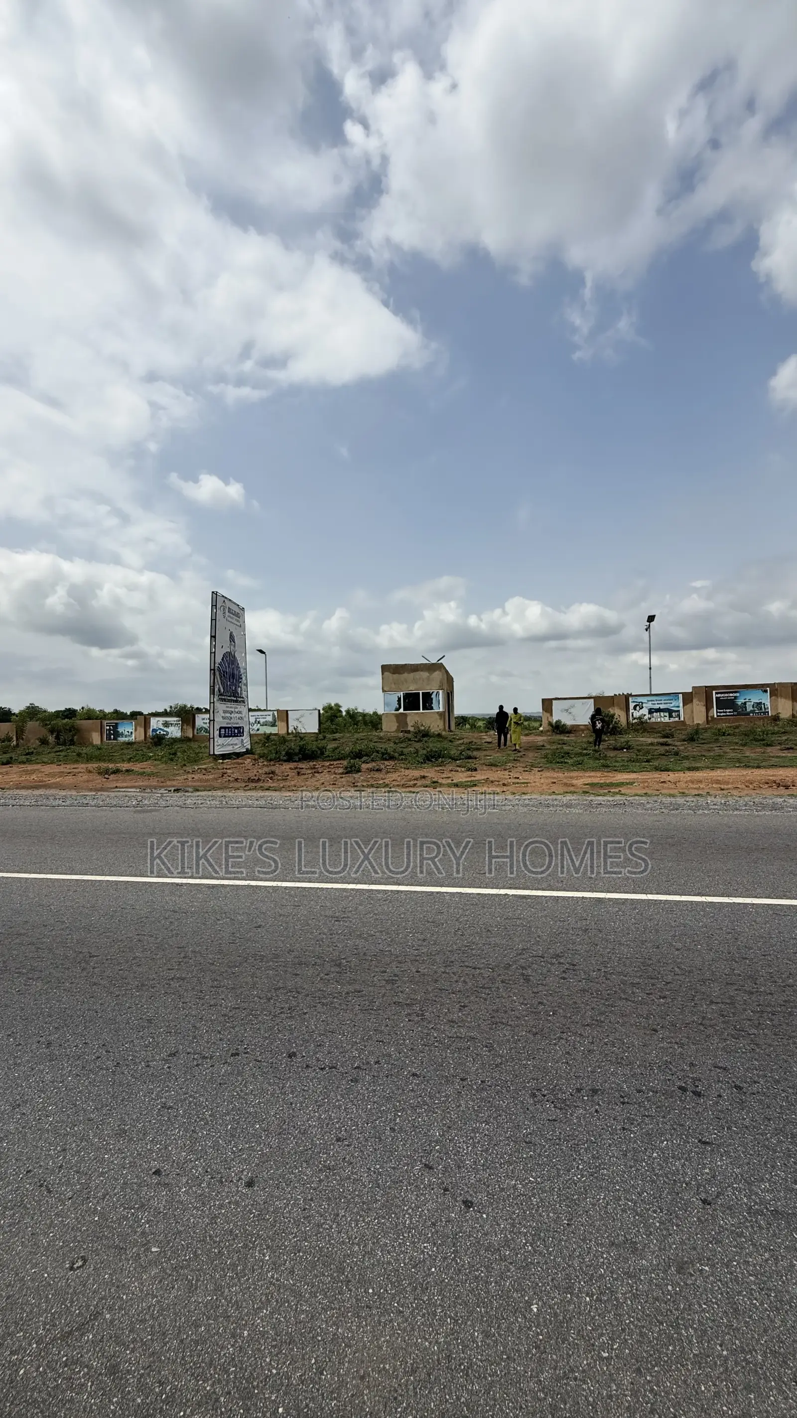Acres of Land for Sale in Moniya