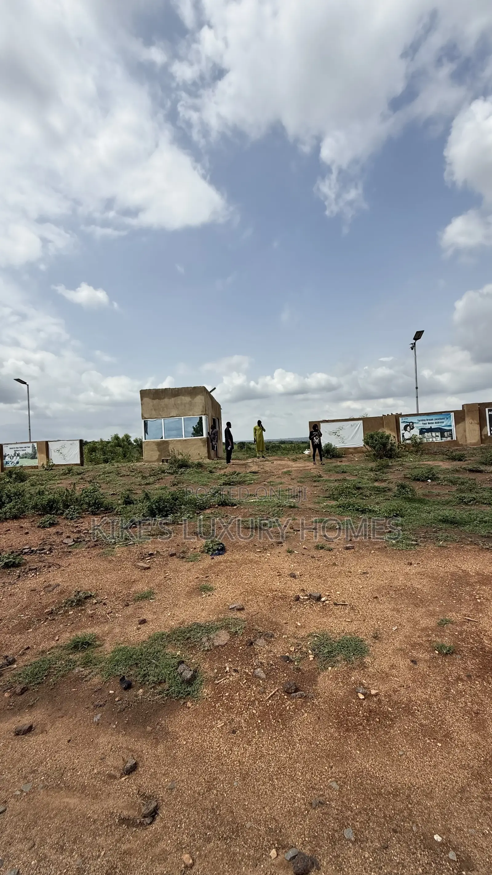 Acres of Land for Sale in Moniya