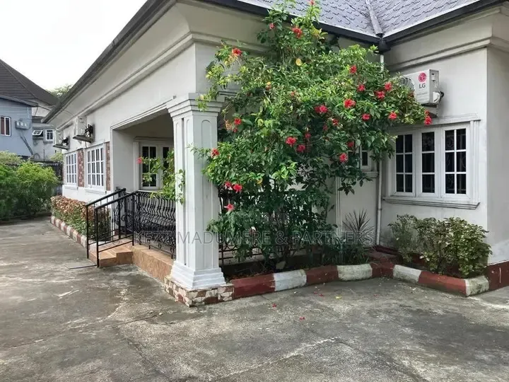 3bdrm Bungalow in Doxa , Dr Peter, Trans Amadi for sale in Trans Amadi