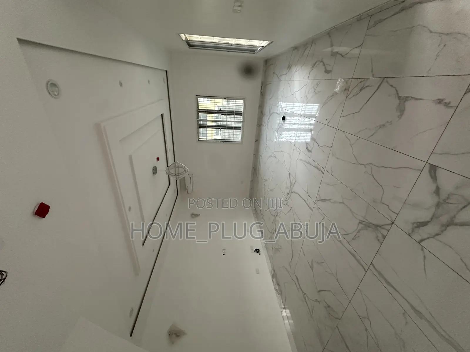3bdrm Duplex in Larix Estate Idu for rent in Idu