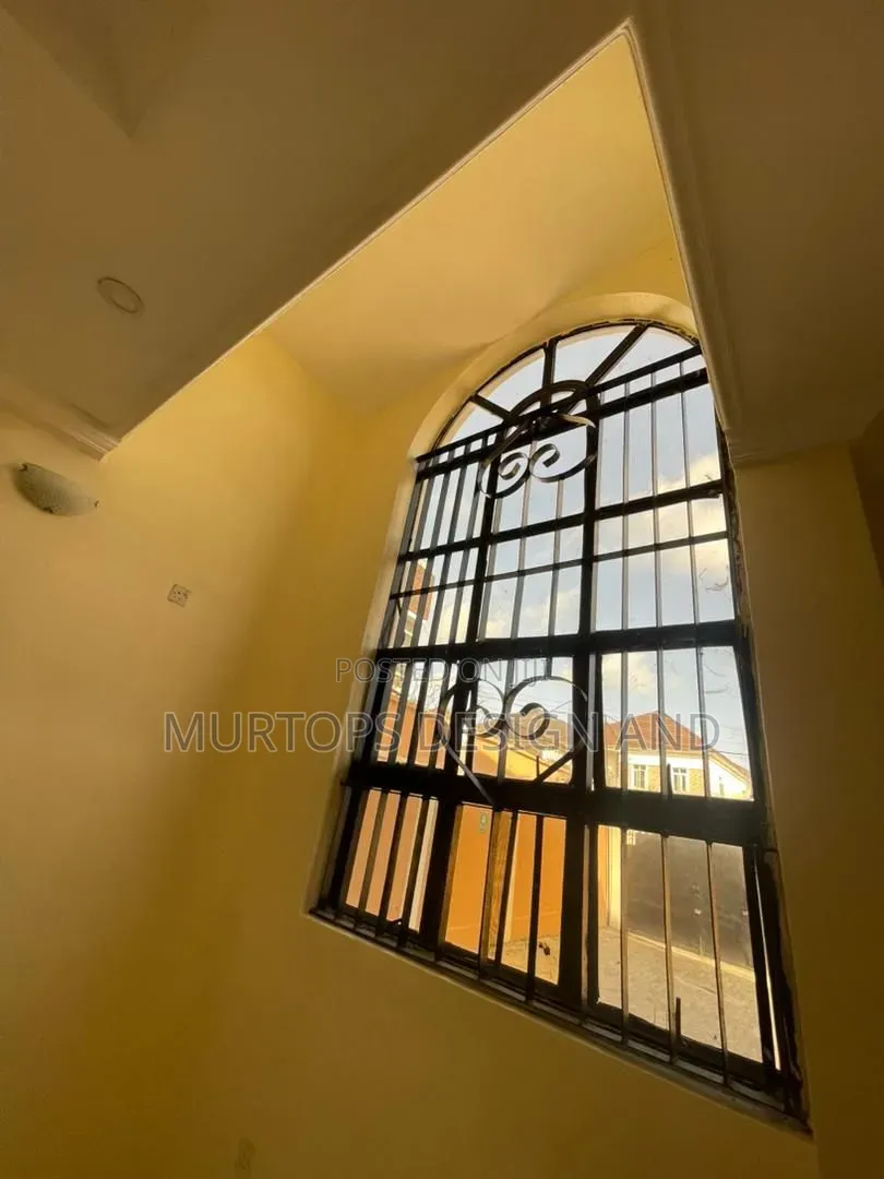 Mini Flat in Ikota Gra Estate for rent in Ikota