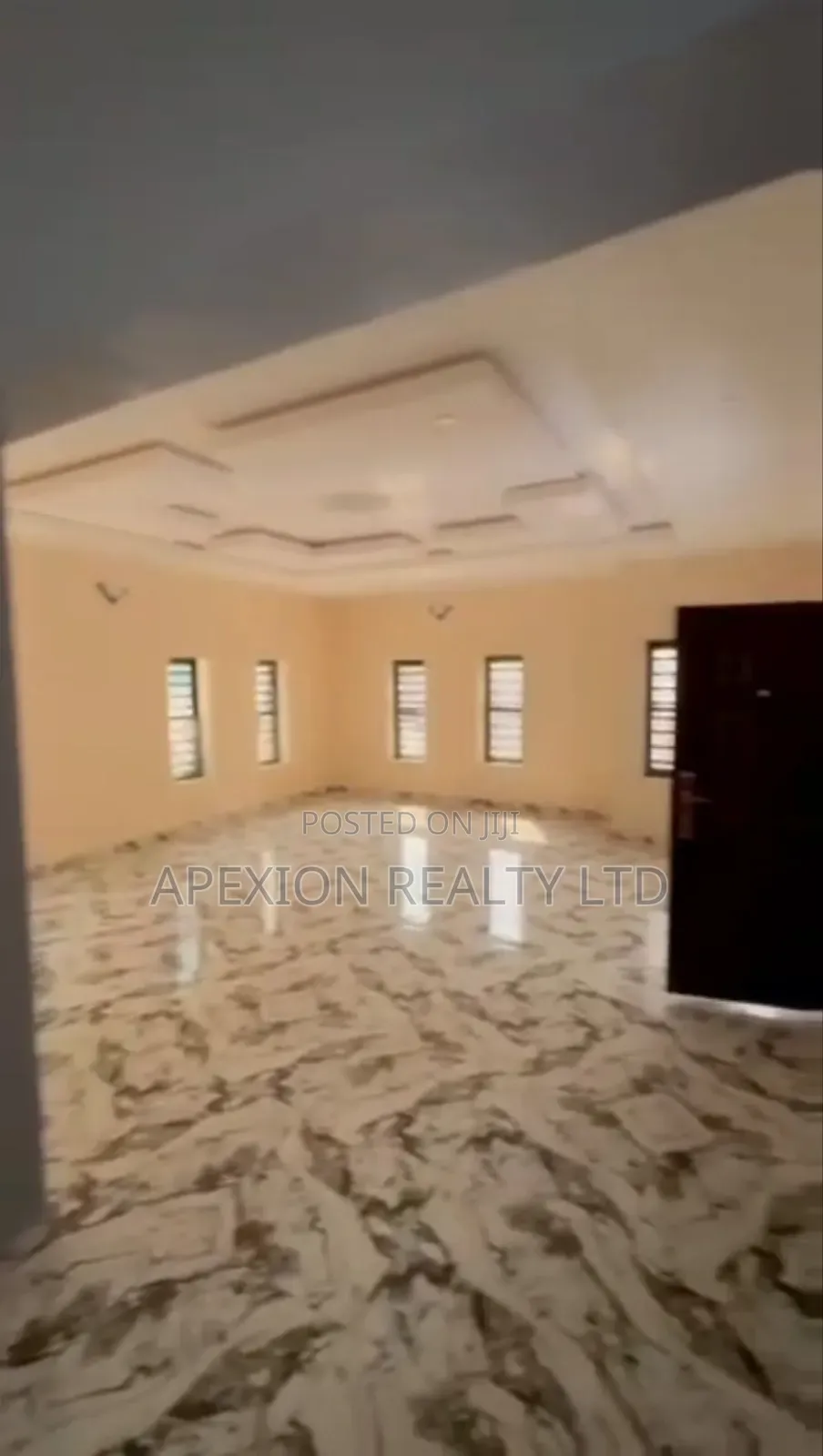 6bdrm Duplex in Ada George New Road for rent in New Layout