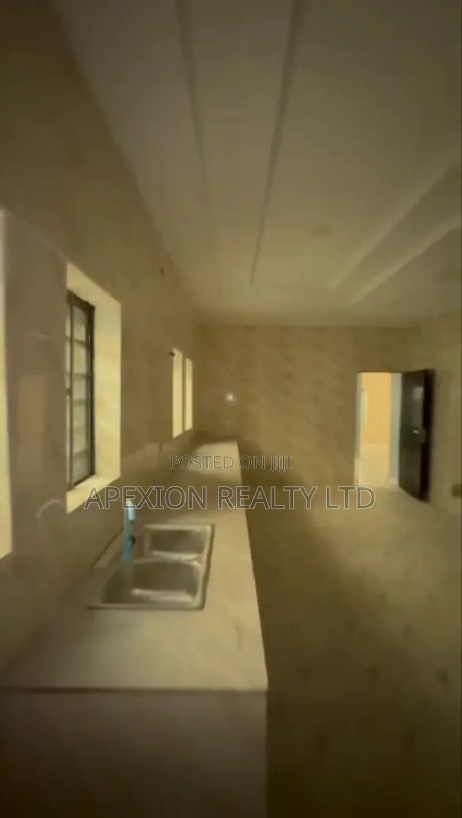 6bdrm Duplex in Ada George New Road for rent in New Layout