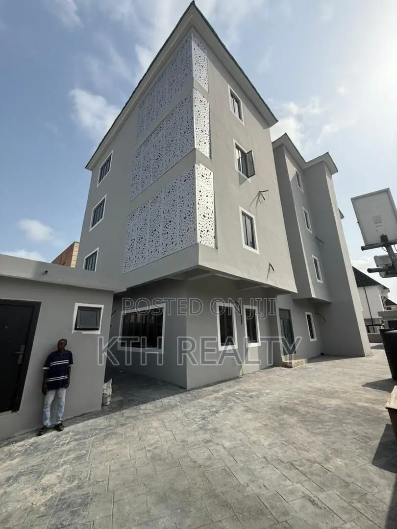 Commercial Lease in Chevron