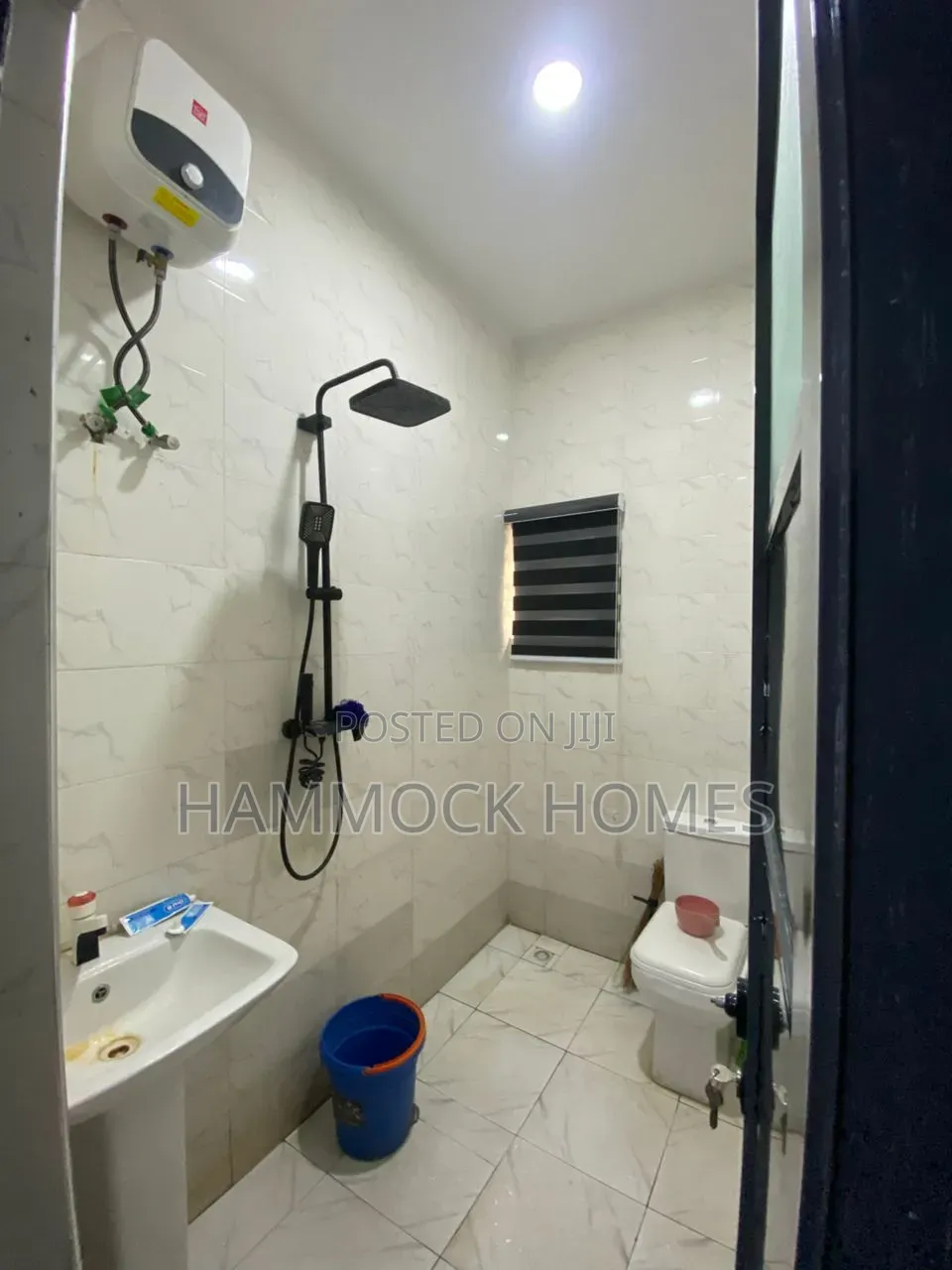 4bdrm Bungalow in Akobo for sale in Akobo