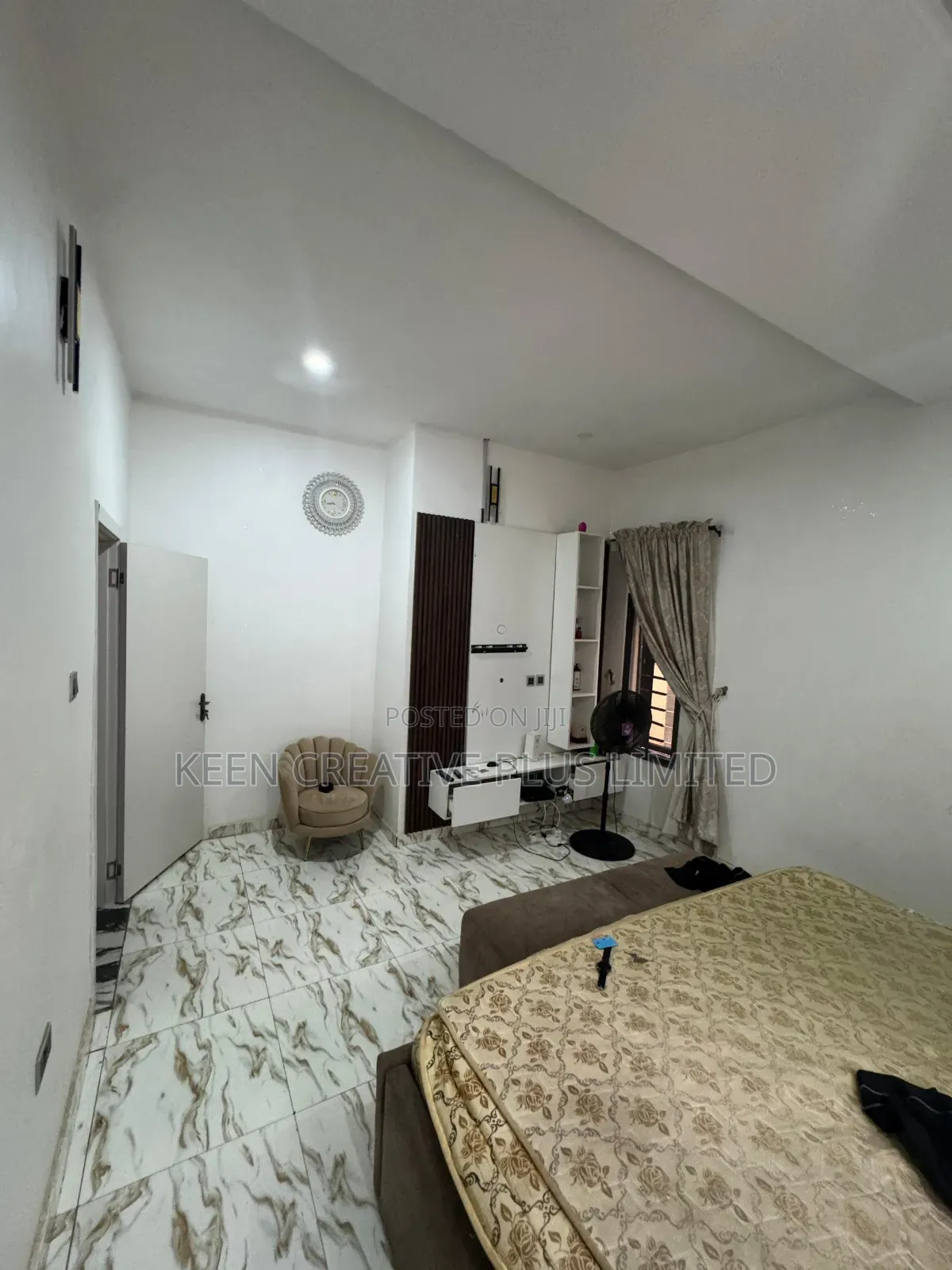 Furnished 3bdrm Bungalow in Royal Valinton for sale in Phase 4 / Jikwoyi