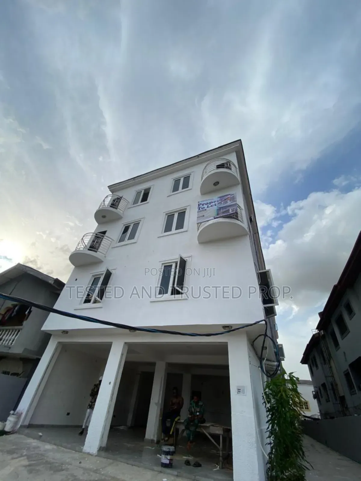 2bdrm Apartment in Osapa for rent in Osapa london