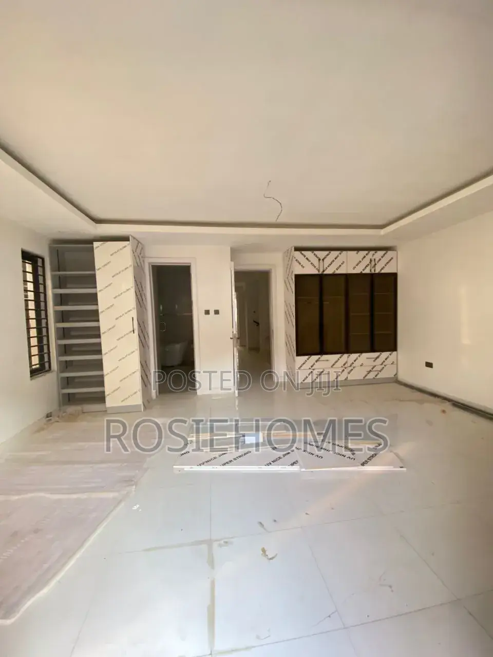 7bdrm Duplex in Diamond Estate, Ikeja GRA for sale in Ikeja GRA