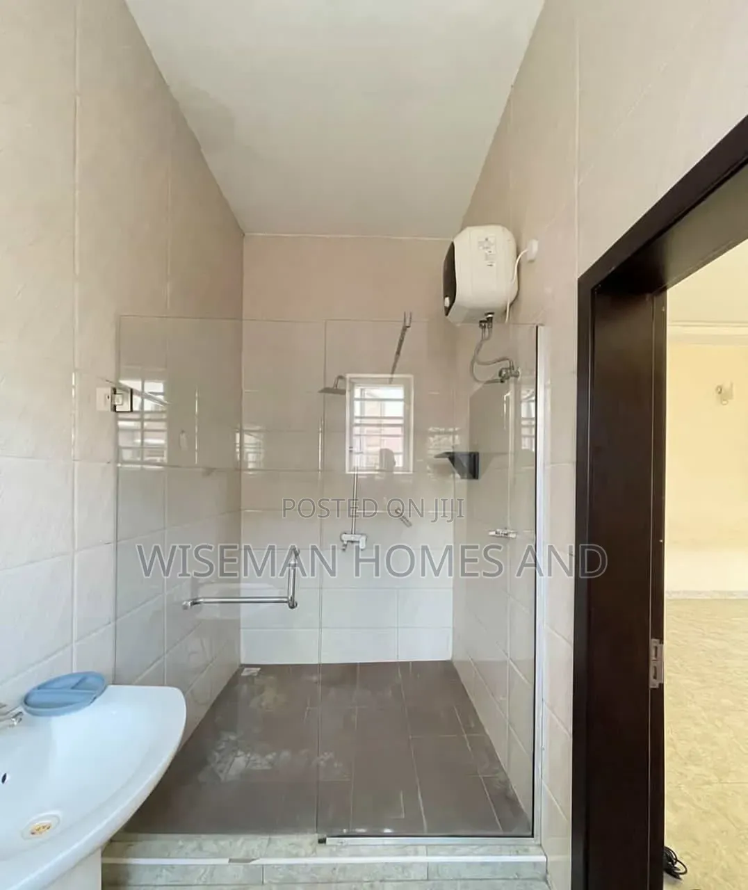 4bdrm Duplex in Chevron Lekki for rent in Chevron