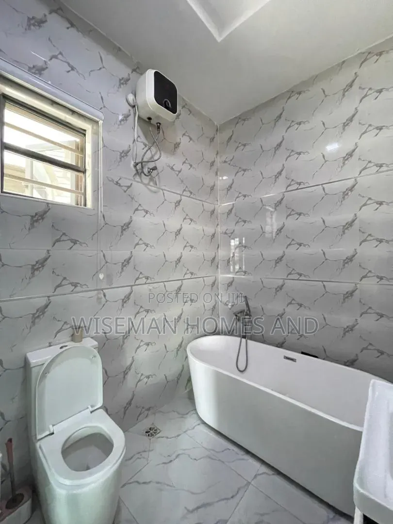 4bdrm Duplex in Idado Lekki Eti-Osa for rent in Idado