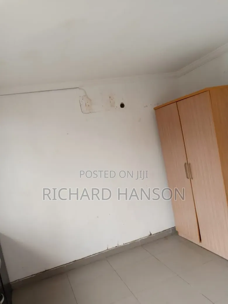 1bdrm Apartment in Secured (Not Mini, Agungi for rent in Agungi