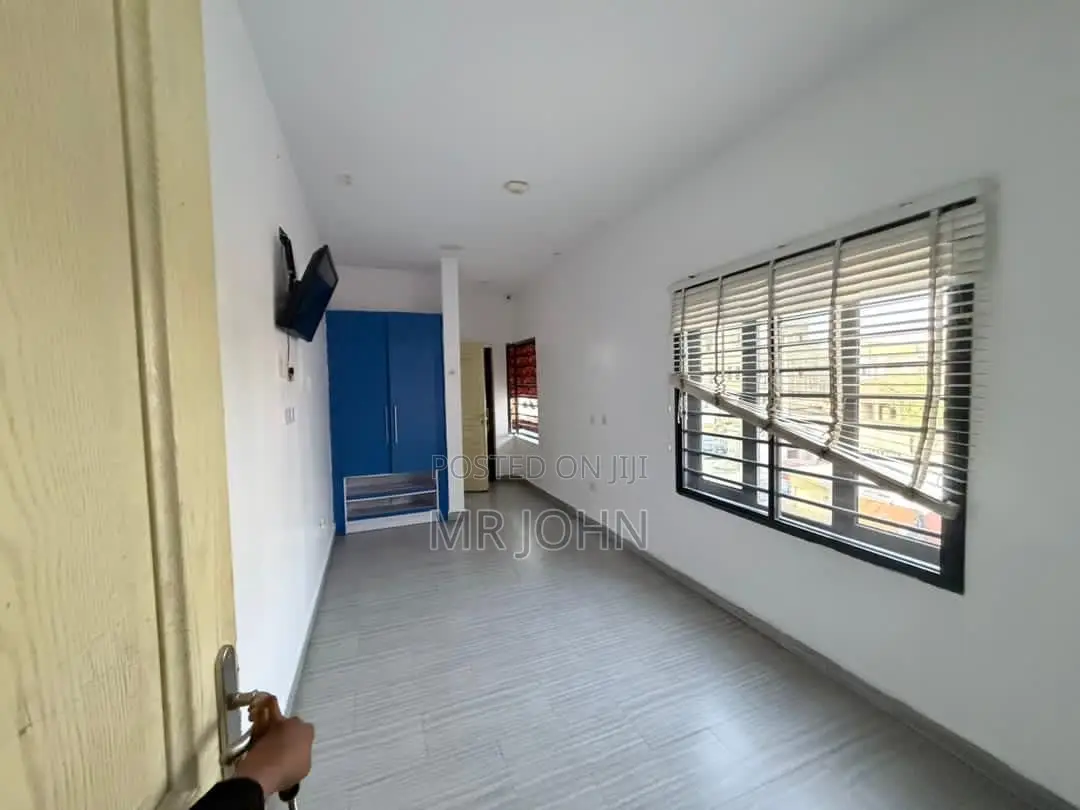 4bdrm House in Osapa London Owo, Lekki for rent in Lekki