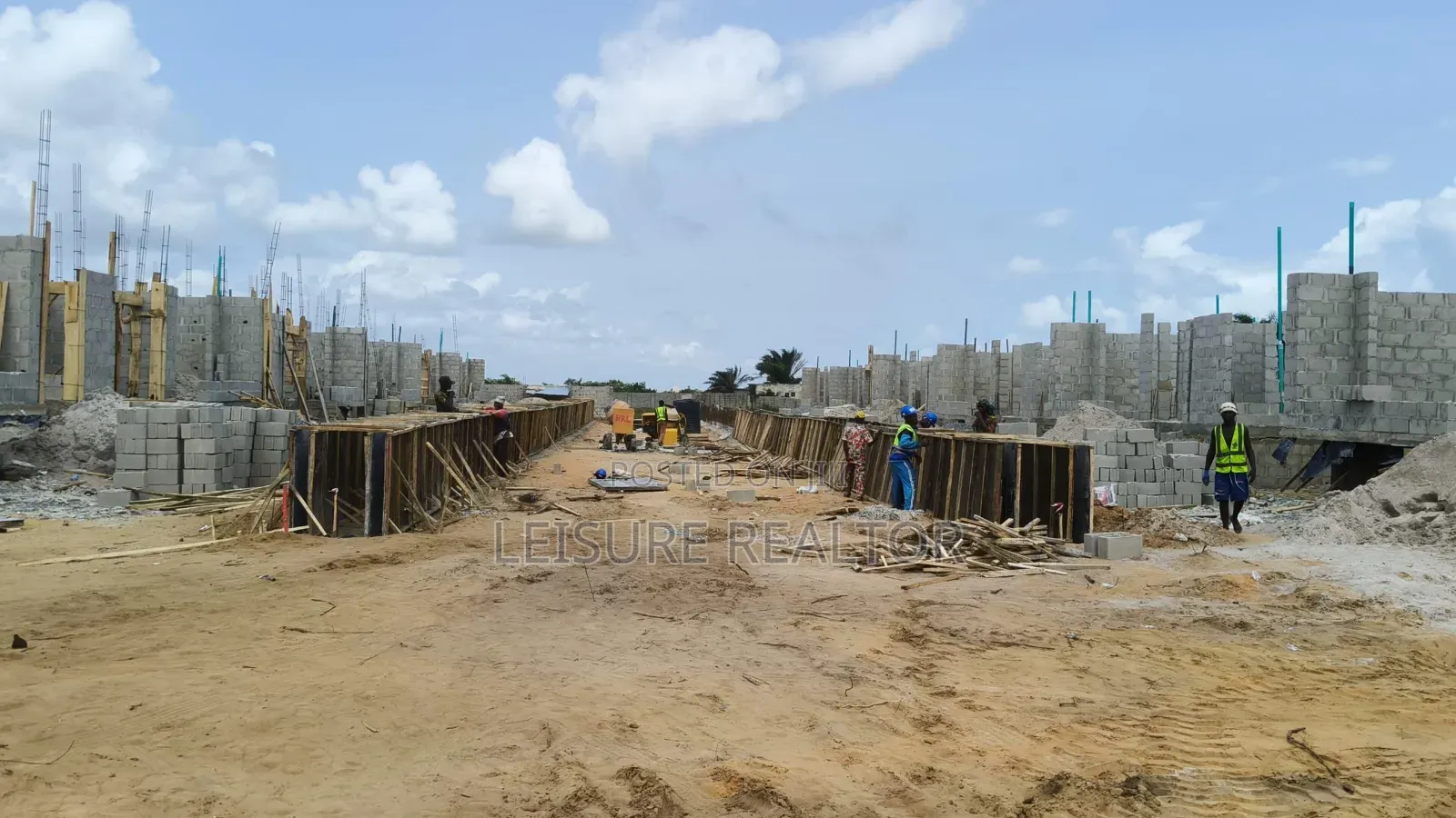 4bdrm Bungalow in Ay Homes, Igando-Oloja for sale in Igando-Oloja