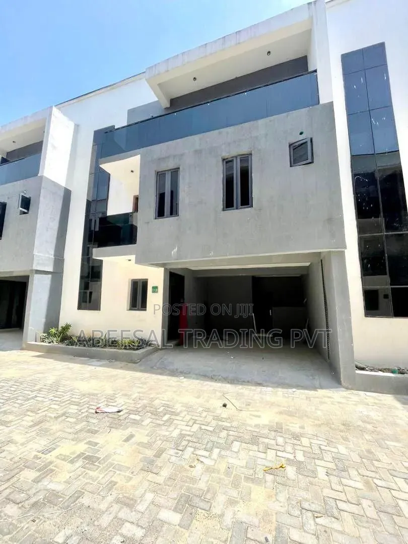 4bdrm Townhouse/Terrace in Lekki for sale in Lekki