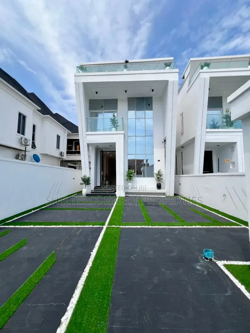 5bdrm Duplex in Ologolo for sale in Ologolo
