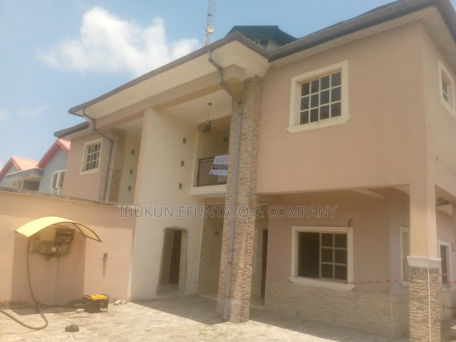 2wing of 4bedroom Duplex for Sale in Ajiwe