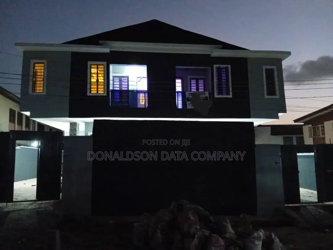 Furnished 4bdrm Duplex in Baaale Animashanhun for sale in Alakuko