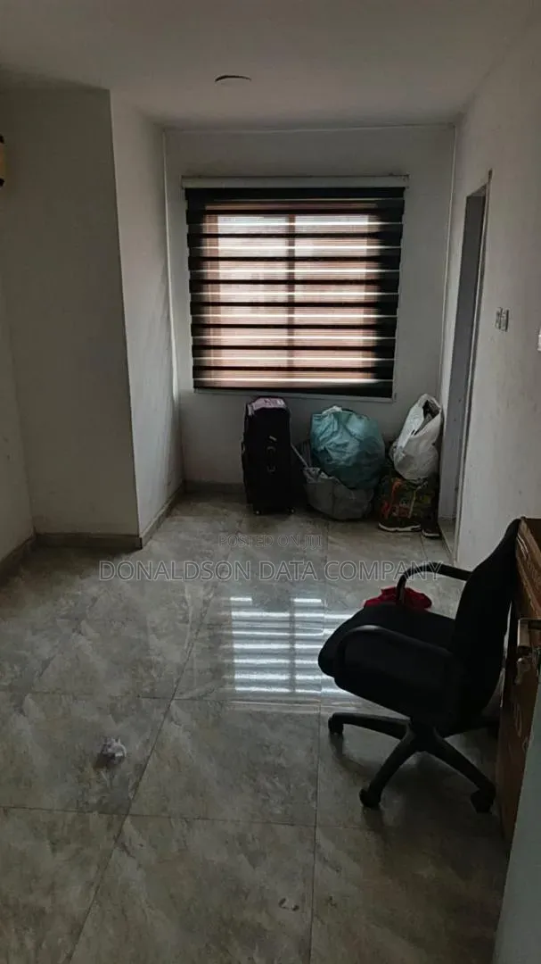 Furnished 4bdrm Duplex in Baaale Animashanhun for sale in Alakuko