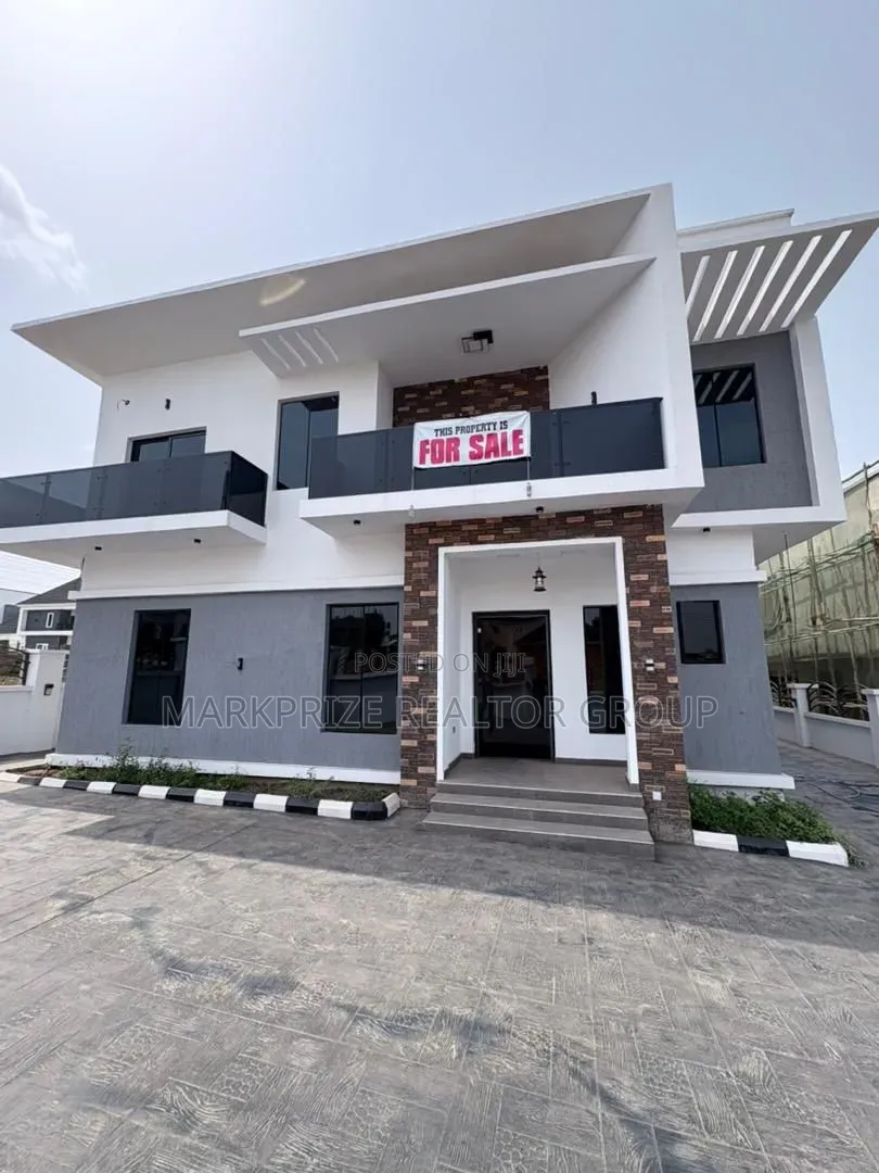 Furnished 5bdrm Duplex in Kolapo Ishola Gra for sale in Akobo
