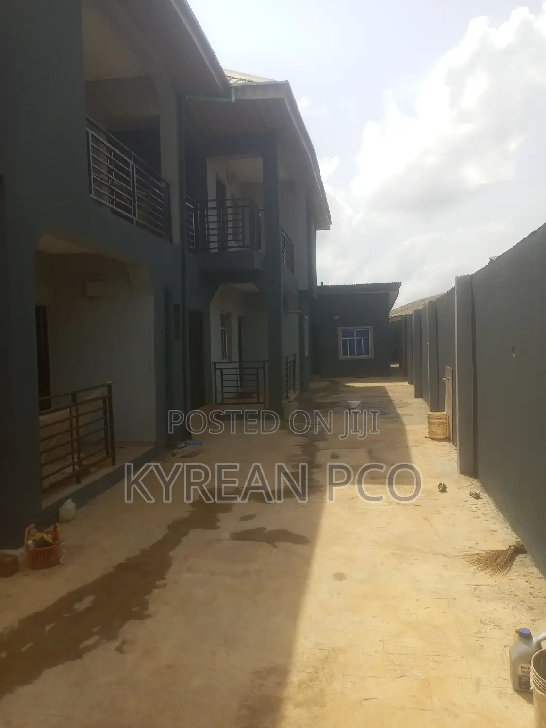 1bdrm Apartment in Olushowege Street, Agric for rent in Agric