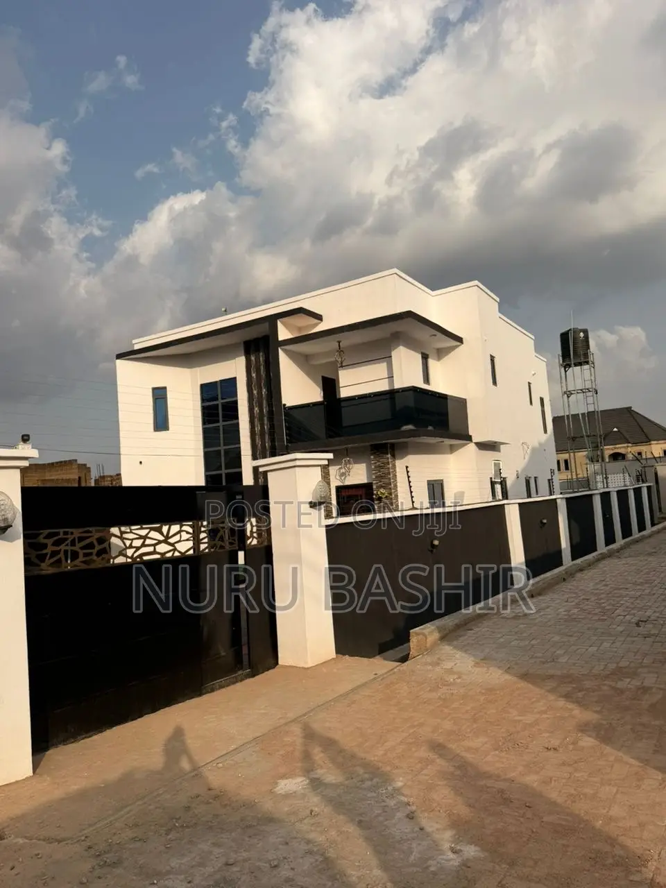 4bdrm Duplex in Ire Akari Estate, Akala Express for sale in Akala Express