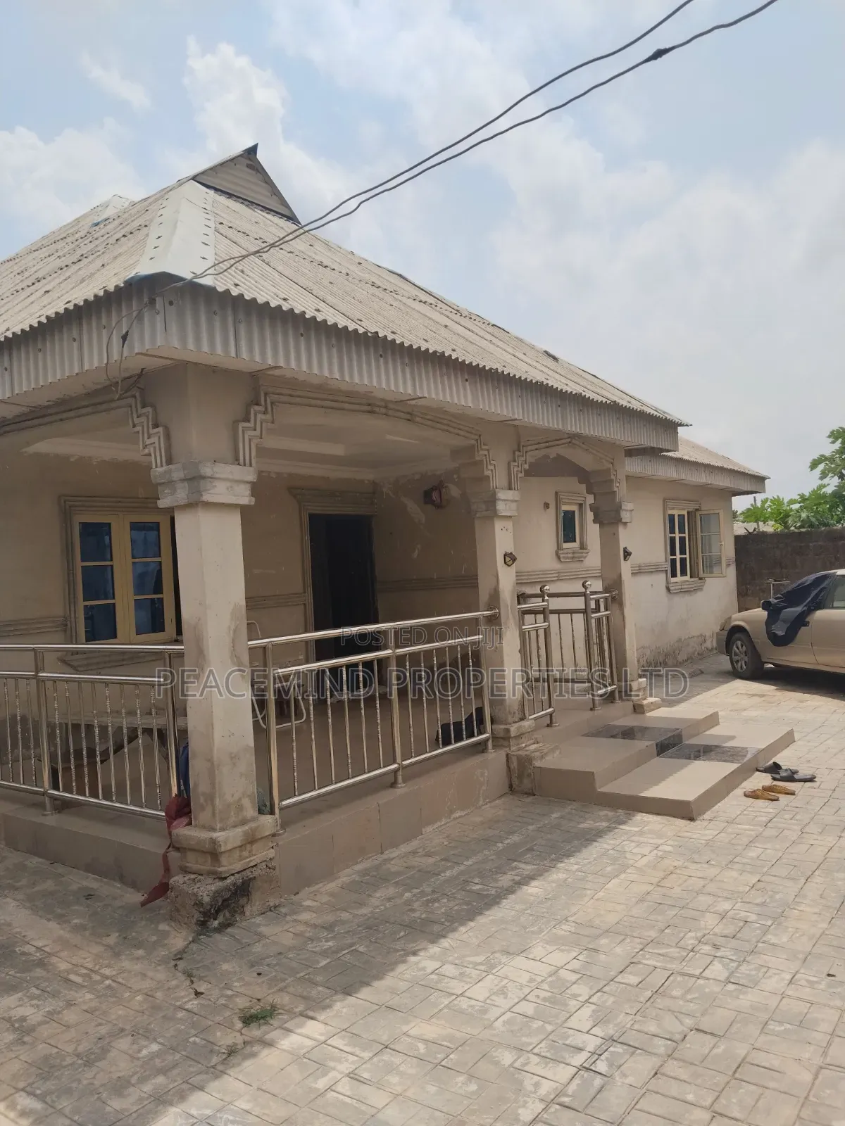 3bdrm Bungalow in Omotosho Estate By, Ifo for sale in Ifo