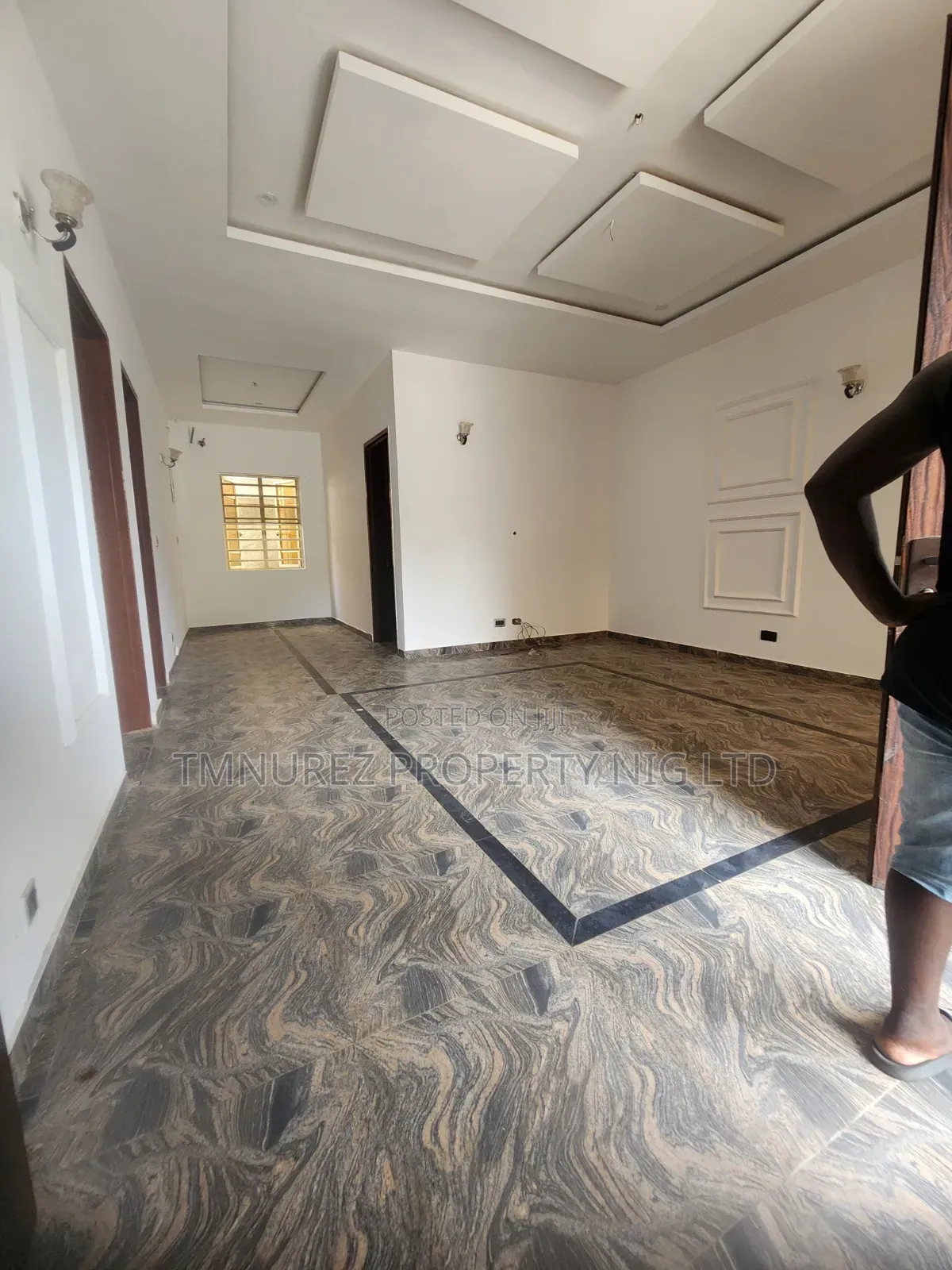 2bdrm Apartment in Chevron for rent in Chevron