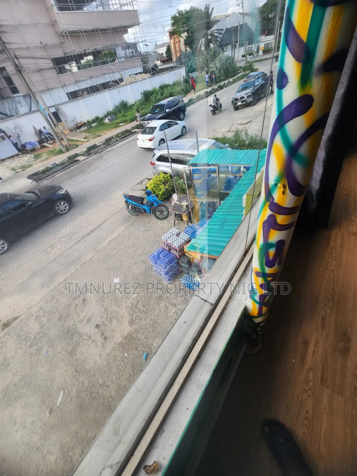 Showroom Shop for Rent Lekki Phase1 Very Busy Road in Lekki Phase 1
