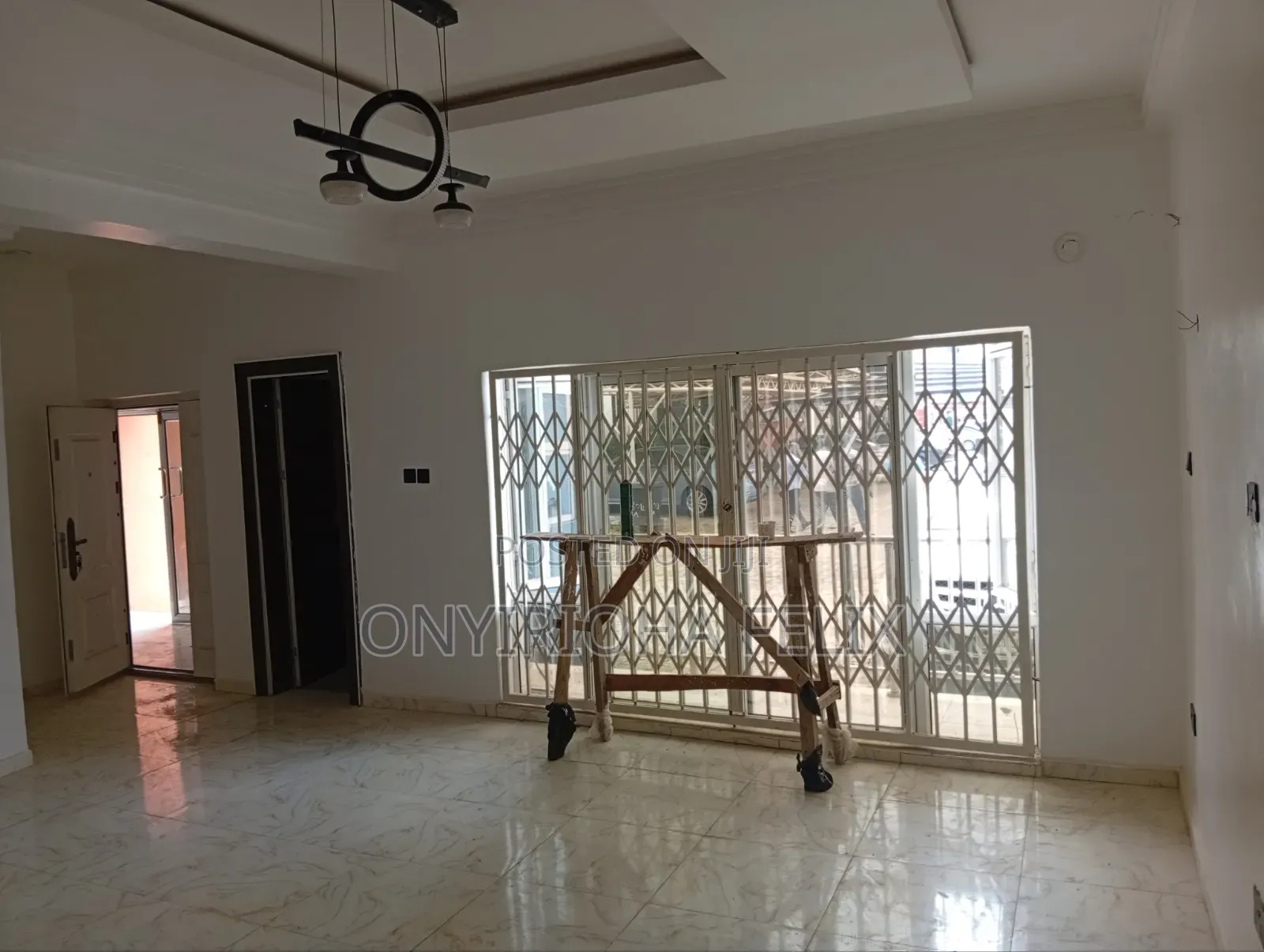 3bdrm Block of Flats in Gwarinpa Off 3Rd, Life Camp for rent in Life Camp