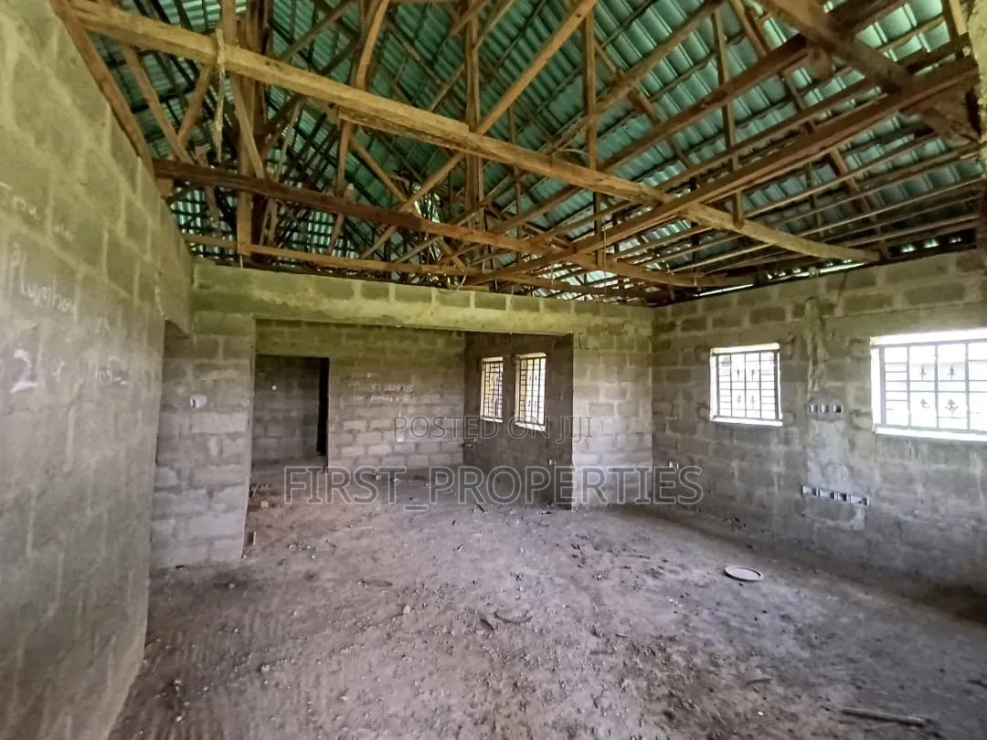 4bdrm Bungalow in Gbadewole Idi Ape, Oyo for sale in Oyo
