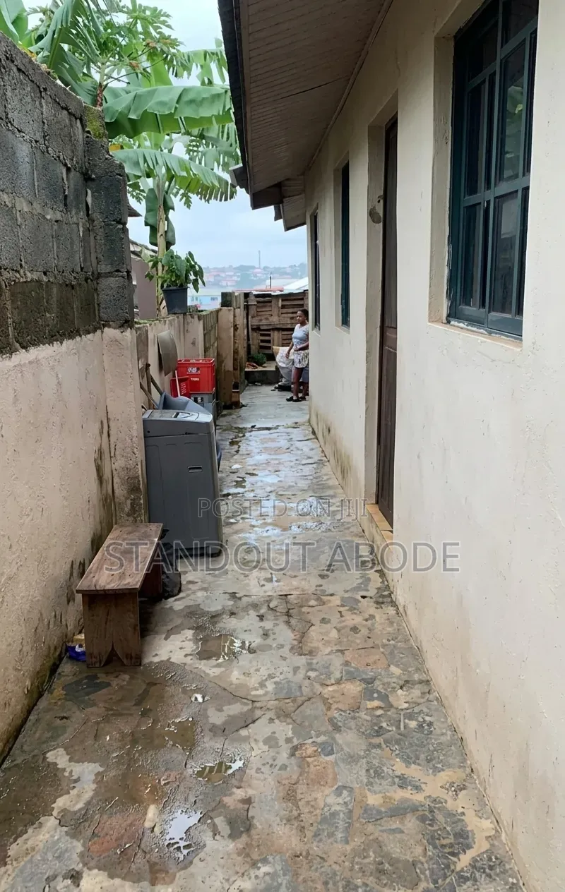 3bdrm Bungalow in Good Location, Ayobo for sale in Ayobo