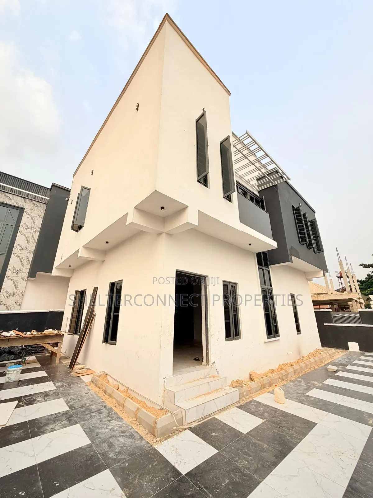 4bdrm Duplex in LSDPC Maryland Estate for sale in LSDPC Maryland Estate