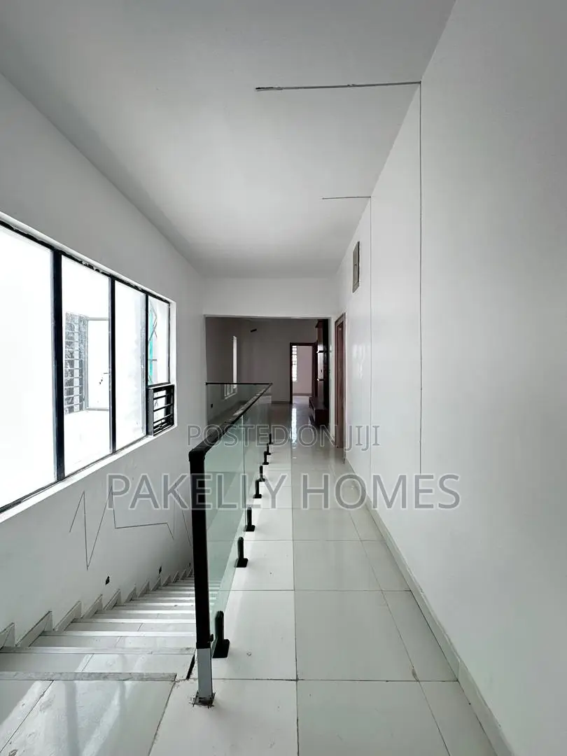5bdrm Duplex in Vgc, Ikate-Elegushi for sale in Ikate-Elegushi