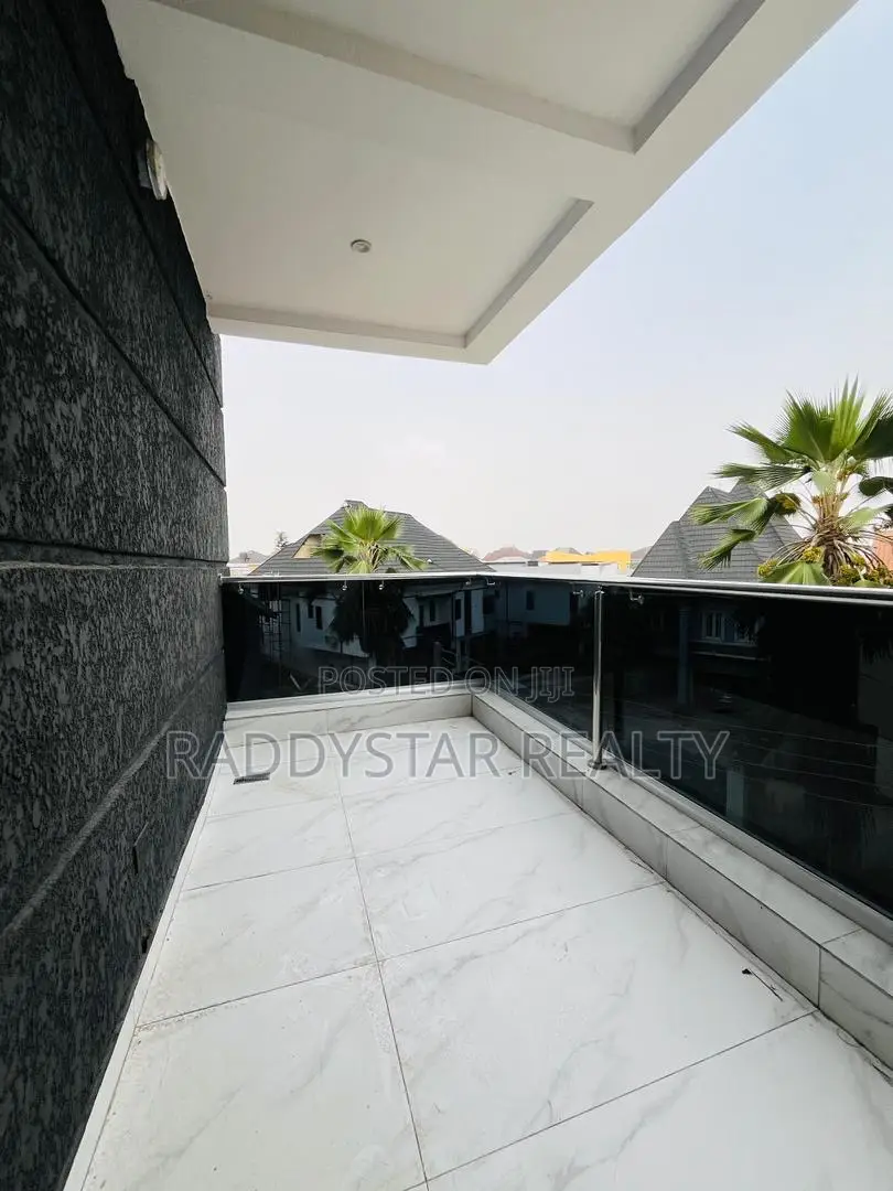 4bdrm Duplex in Omole Phase 1 for sale in Omole Phase 1