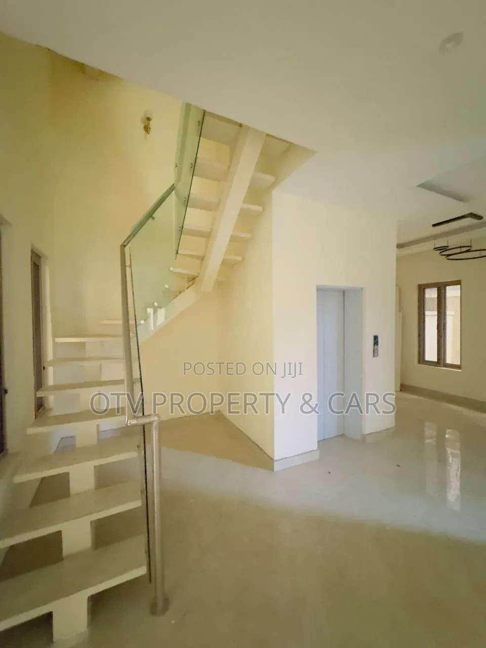 Furnished 5bdrm Duplex in Banana Island for sale in Banana Island